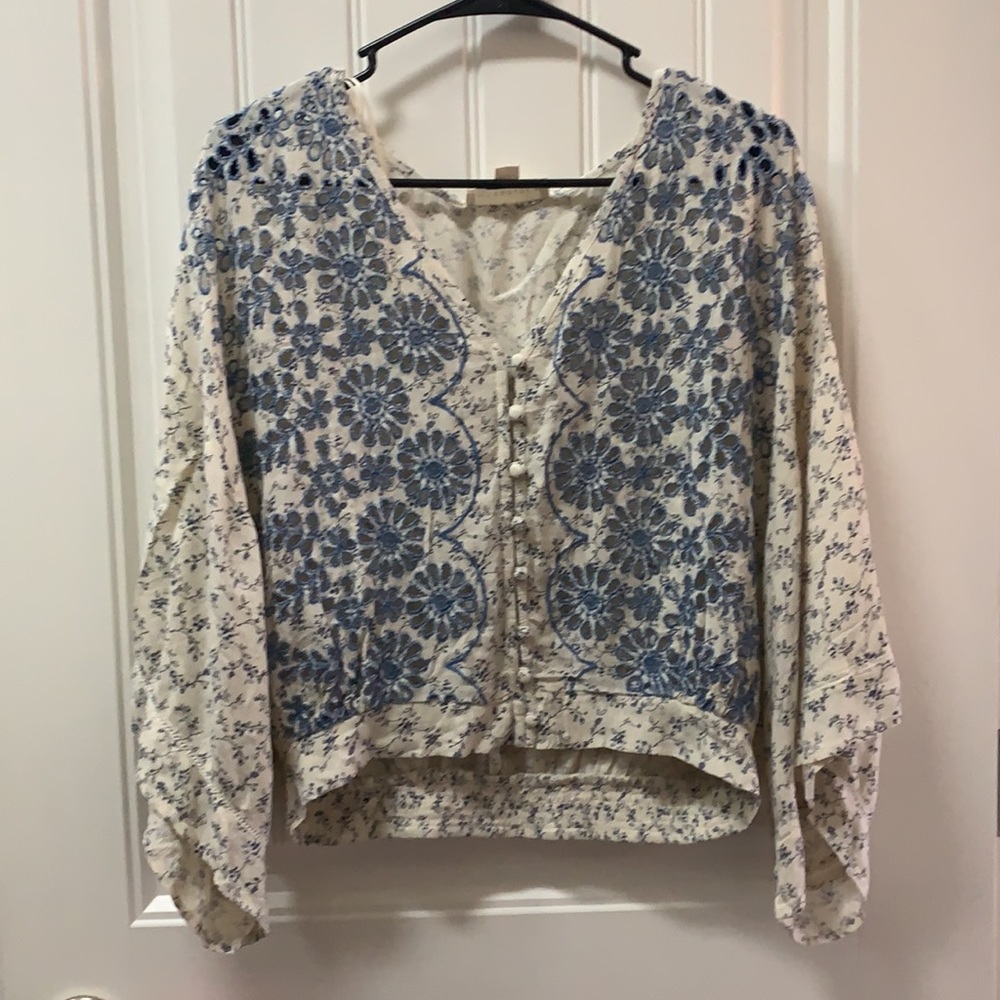 (sold) Cute top